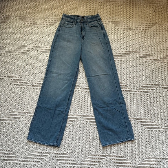 Hollister Blue Wide Leg Flare Jeans - Picture 1 of 13